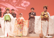 函理美ステージショーの様子